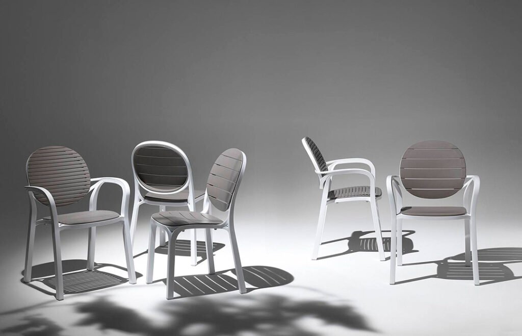 Ghế nhựa cao cấp ngoài trời