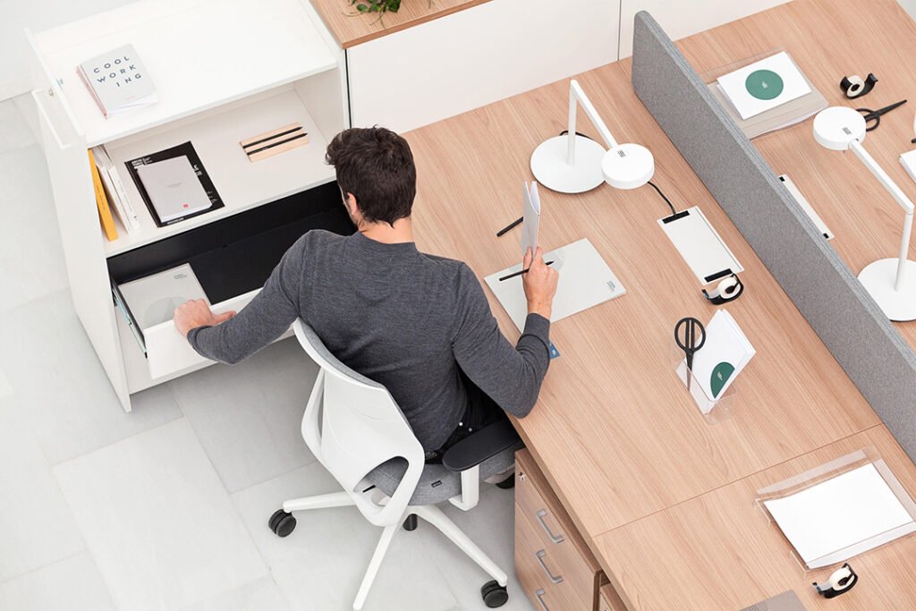 Bàn Ghế Làm Việc Hiện Đại