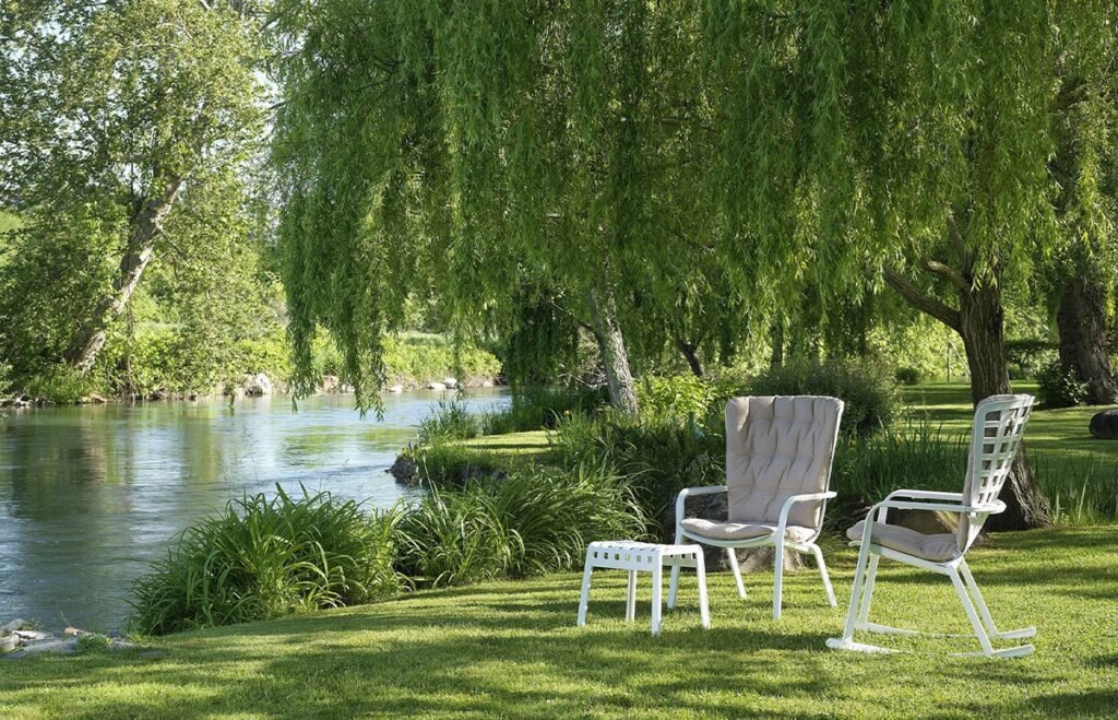 Bàn ghế sân vườn nhập khẩu cao cấp