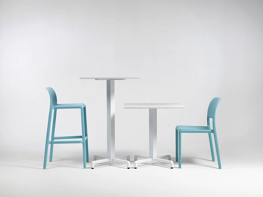 Ghế ngoài trời nhựa đúc cao cấp