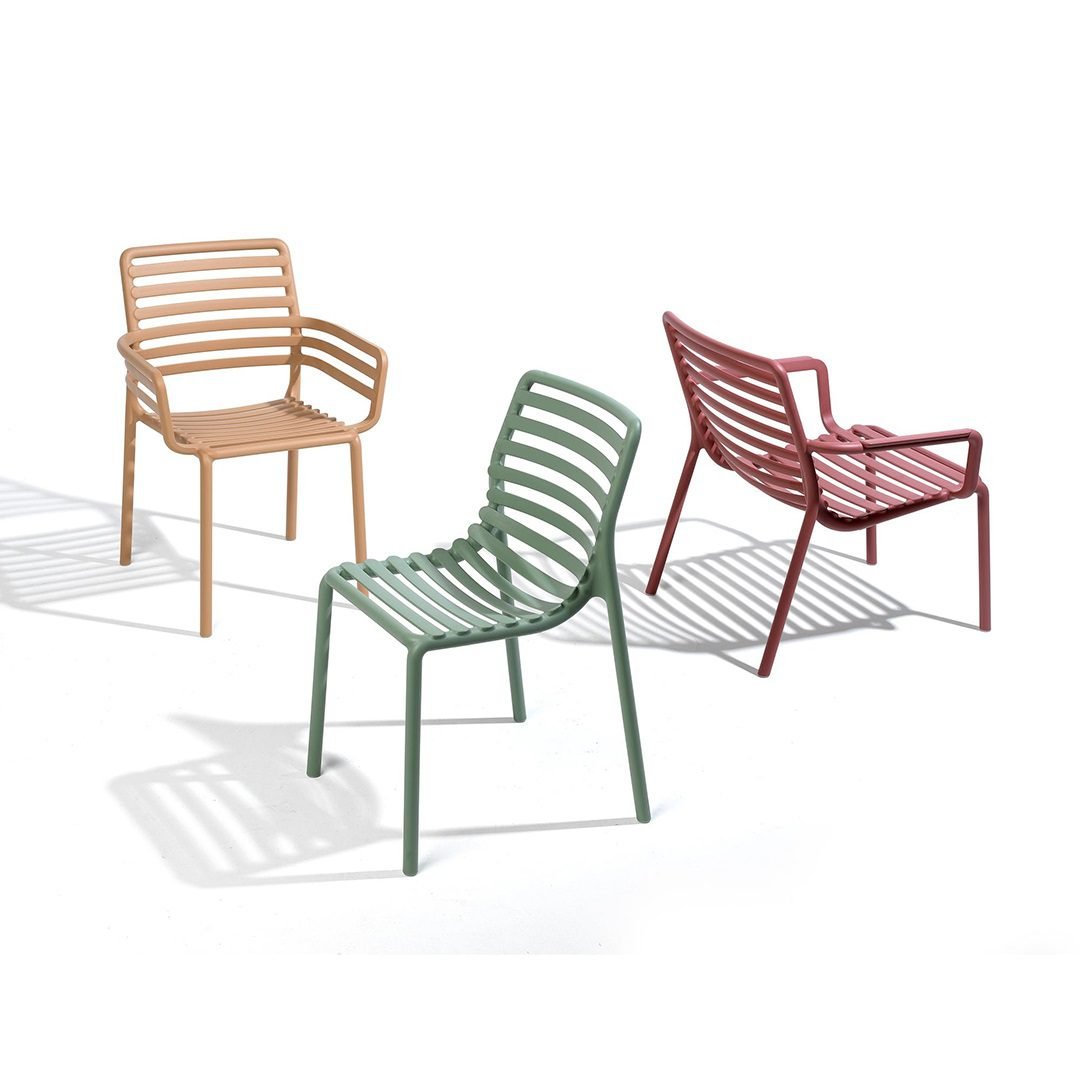 Ghế sân vườn nhựa đúc cao cấp