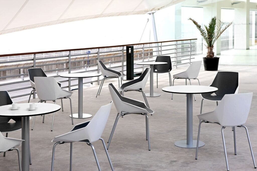 Bàn Ghế Cafe Hiện Đại Win Chair