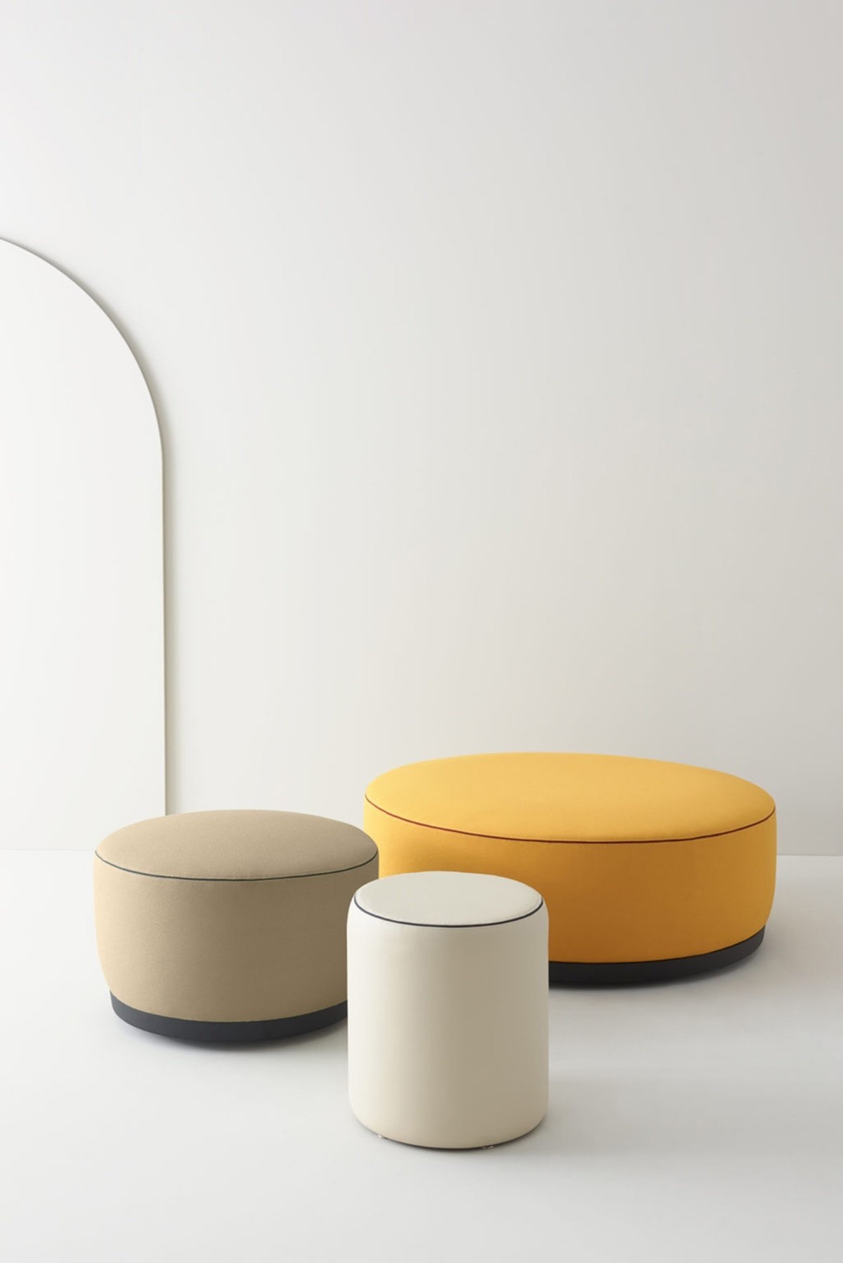 Ghế đôn tròn phòng khách