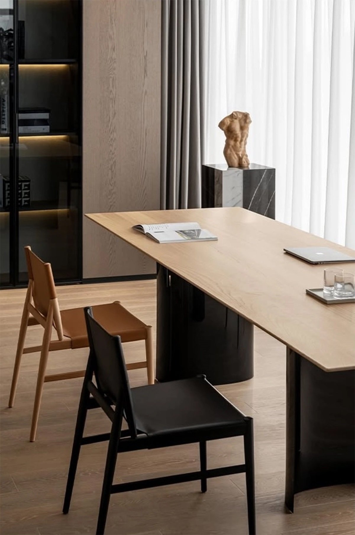 Ghế Ăn Gỗ Da Cao Cấp